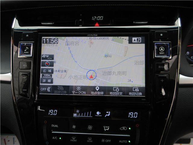 TOYOTA HARRIER PREMIUM