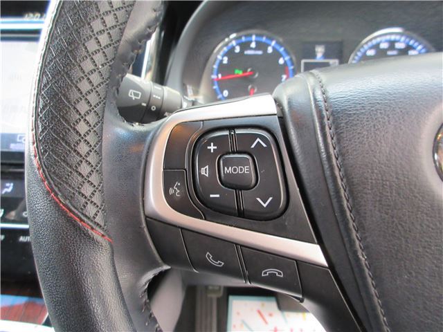 TOYOTA HARRIER PREMIUM