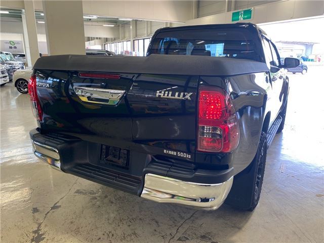 TOYOTA HILUX Z TURBO 4WD