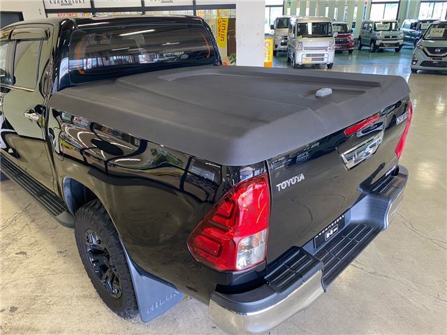 TOYOTA HILUX Z TURBO 4WD