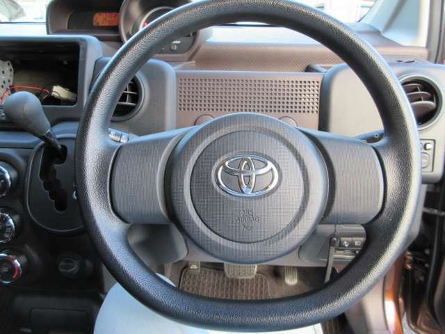 TOYOTA SPADE 1.5 F