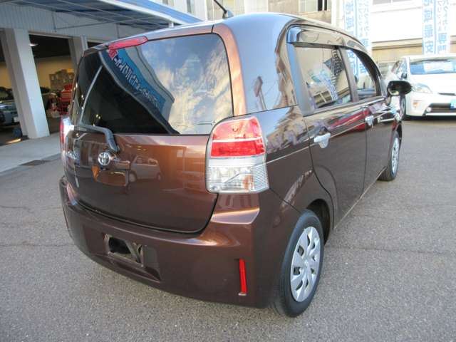 TOYOTA SPADE 1.5 F