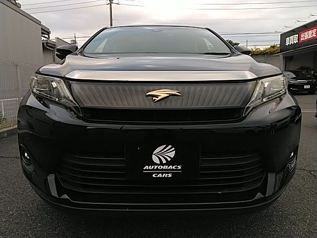 TOYOTA HARRIER PREMIUM