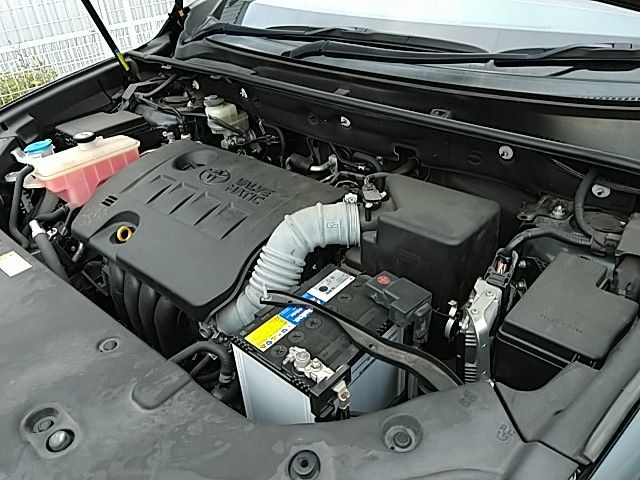 TOYOTA HARRIER PREMIUM