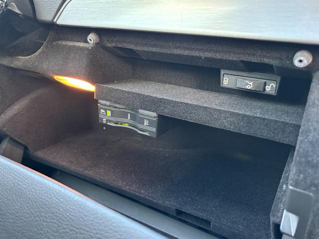 MERCEDES BENZ C-CLASS C180 LAUREUS EDITION