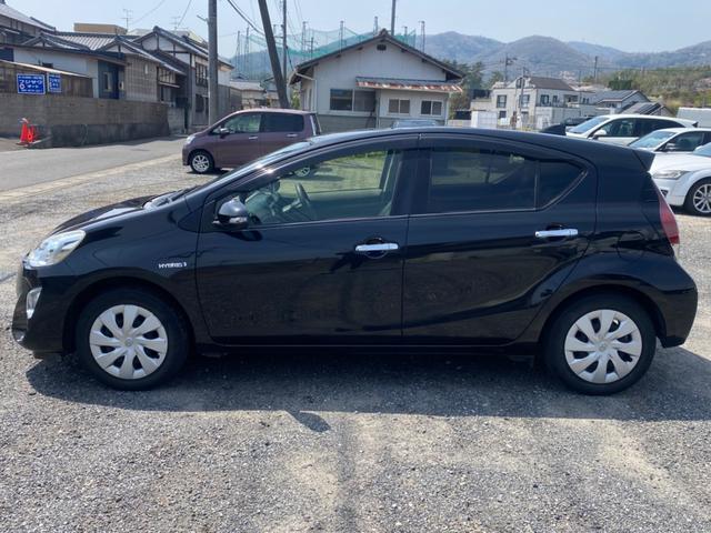 TOYOTA AQUA S STYLE BLACK