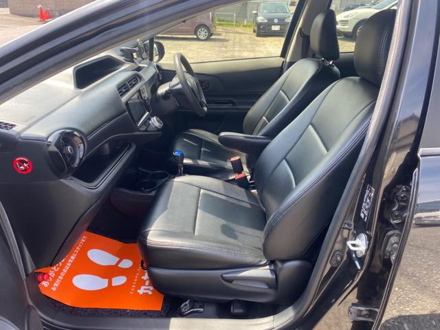 TOYOTA AQUA S STYLE BLACK