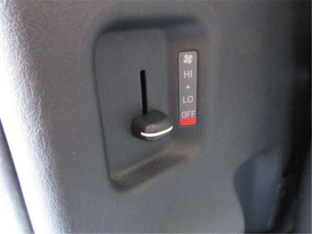 TOYOTA HIACE VAN LONG DX