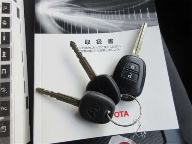 TOYOTA HIACE VAN LONG DX