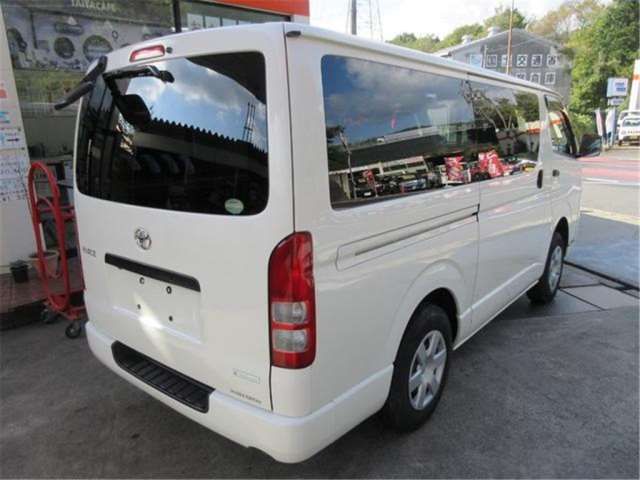 TOYOTA HIACE VAN LONG DX