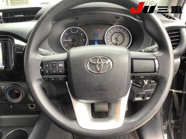 TOYOTA HILUX X 4D