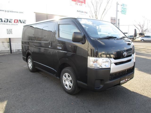 TOYOTA HIACE VAN LONG DX