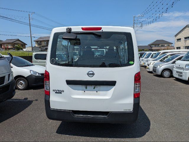 NISSAN NV350CARAVAN VAN DX