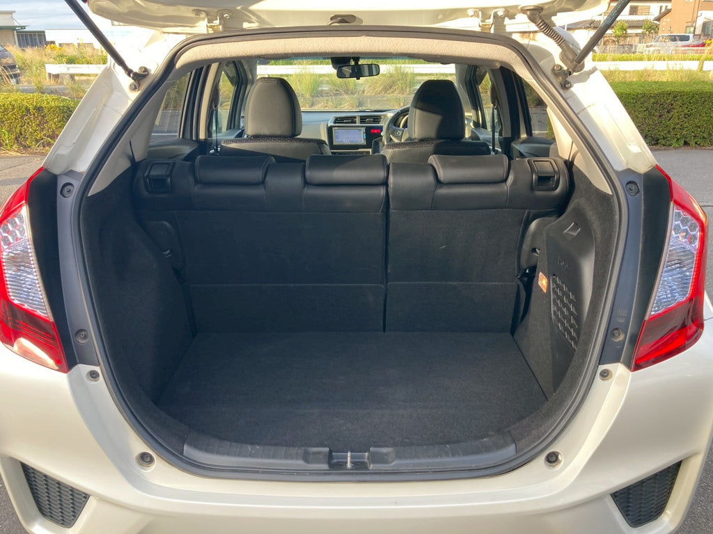 HONDA FIT HYBRID 1.5 L