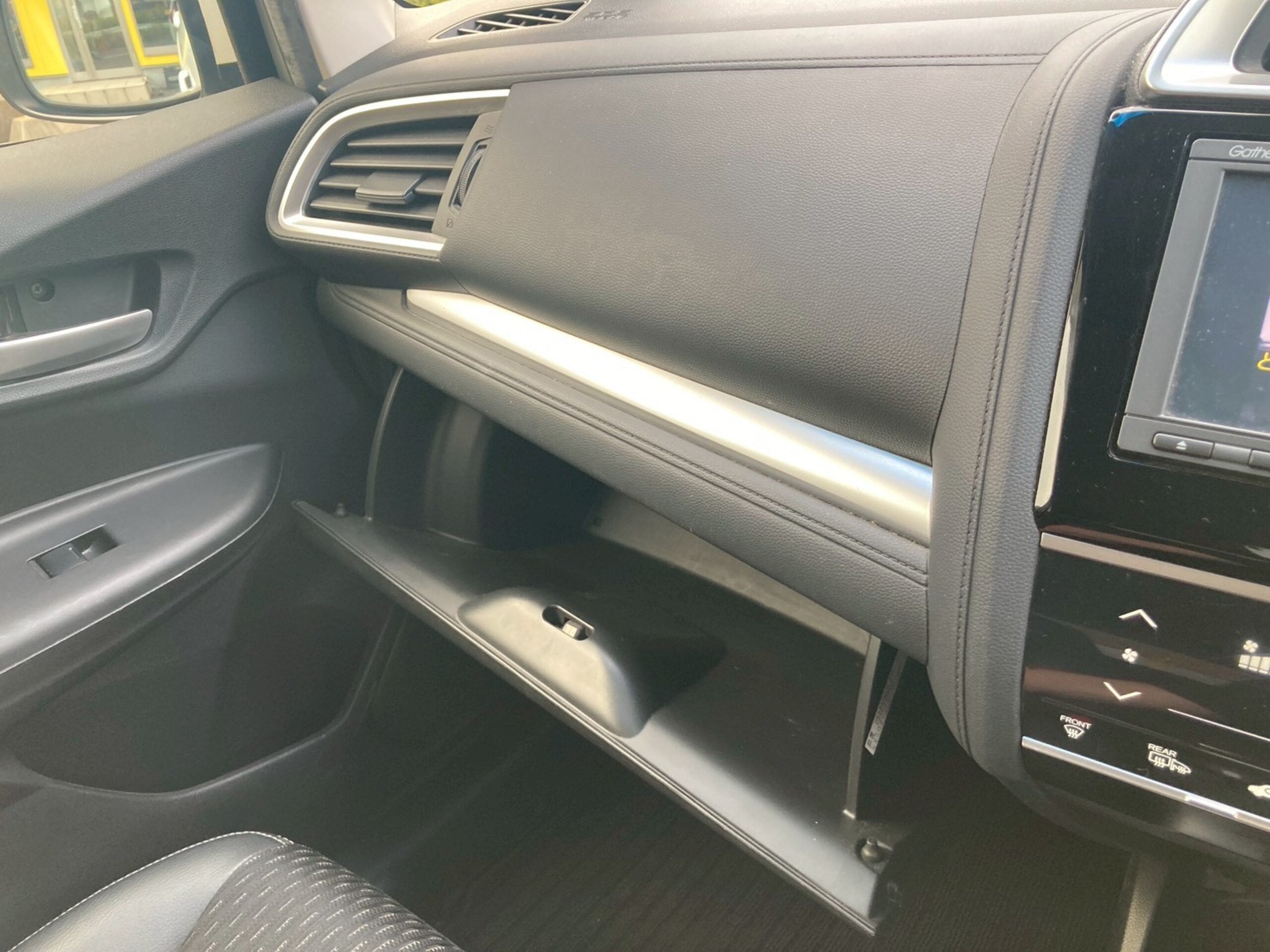 HONDA FIT HYBRID 1.5 L