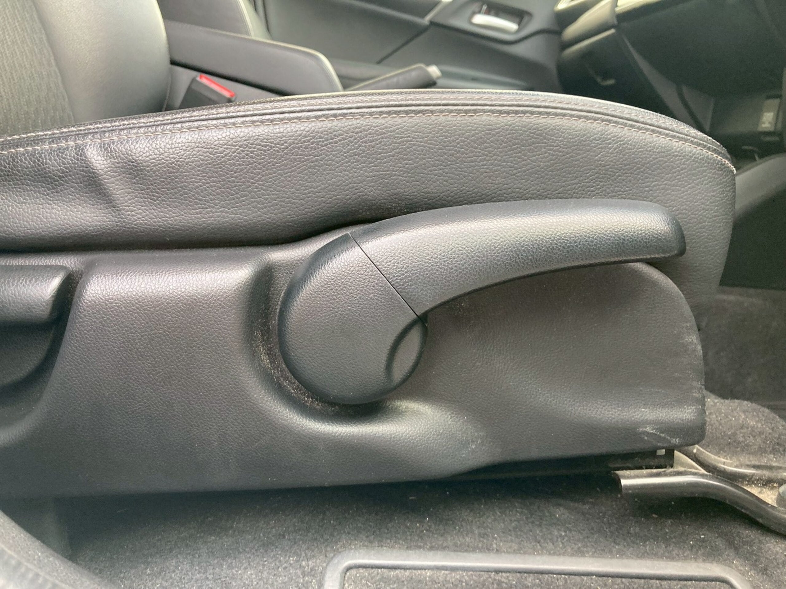 HONDA FIT HYBRID 1.5 L