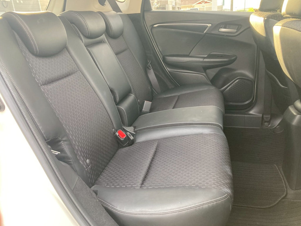 HONDA FIT HYBRID 1.5 L